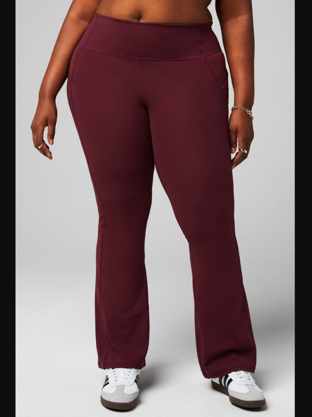 Fabletics Oasis PureLuxe High-Waisted Pocketed Kick Flare NWT Size XXL 1X Merlot